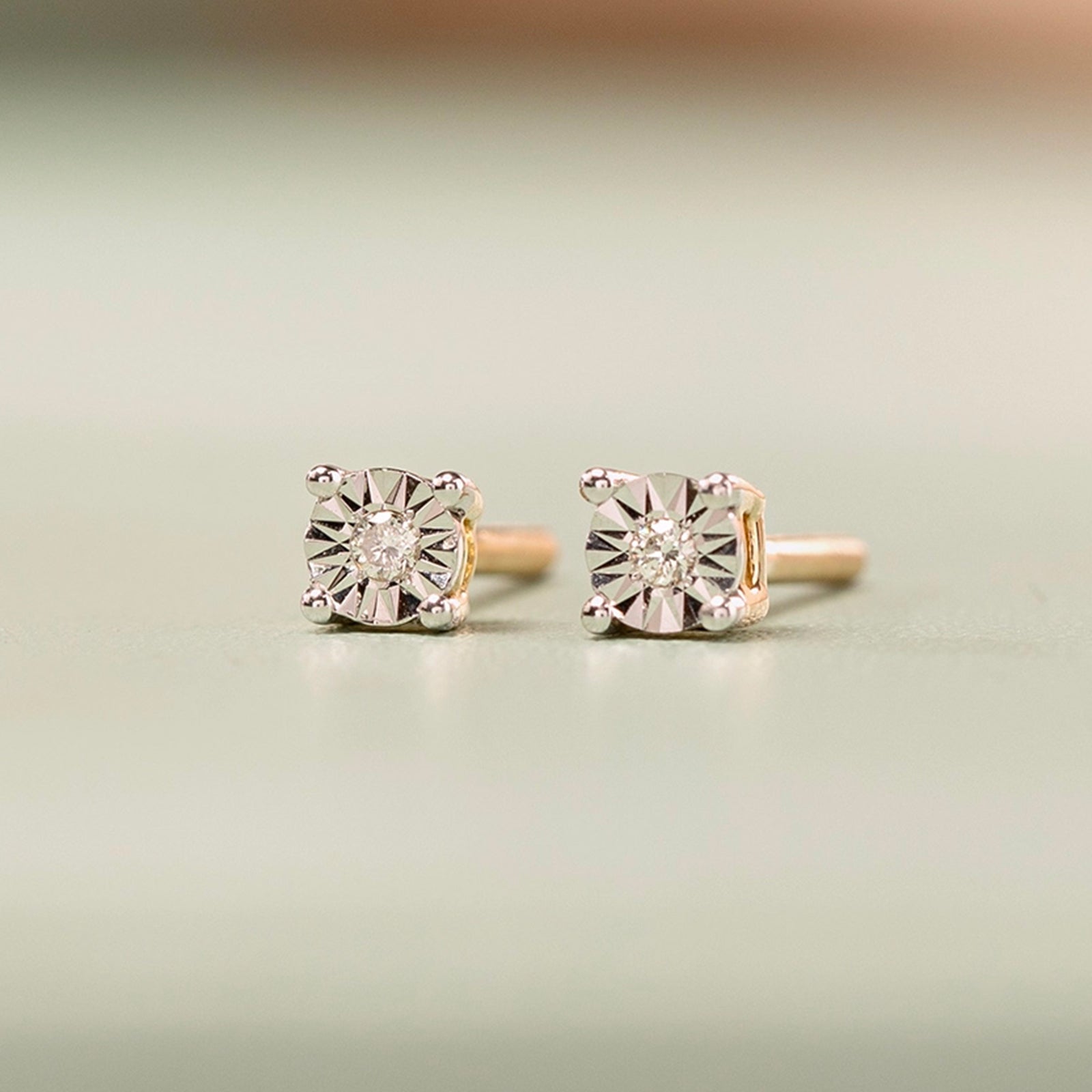 Emira Glow Diamond Studs
