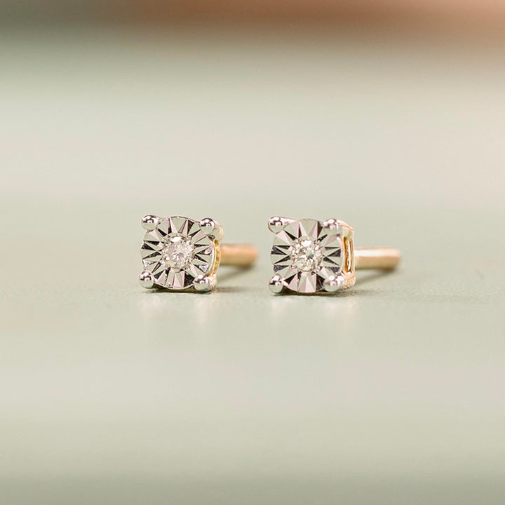 Emira Glow Diamond Studs