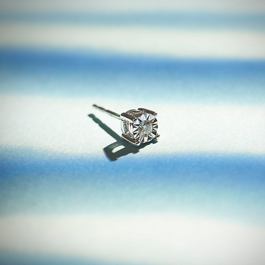 Axiom Diamond Stud