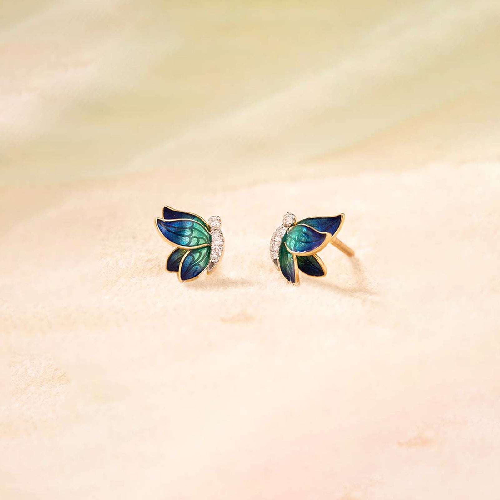 BlueFlutter Diamond Studs
