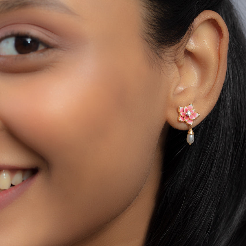 Lotura Pearl Drop Earrings