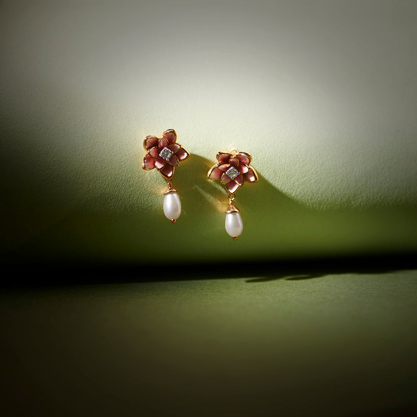 Lotura Pearl Drop Earrings
