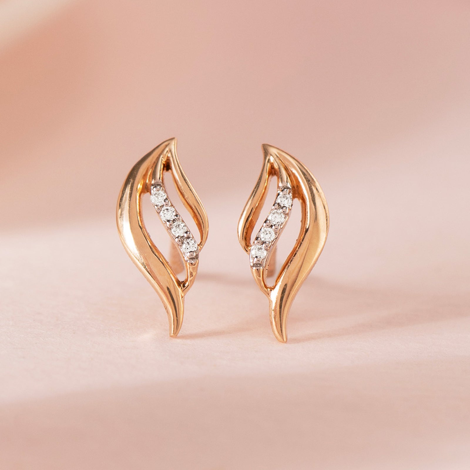 Virelle Spring Diamond Studs