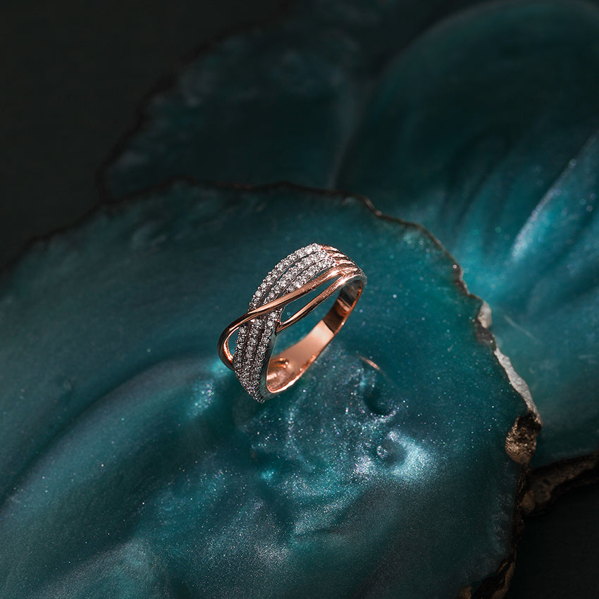 Serene Glow Diamond Band