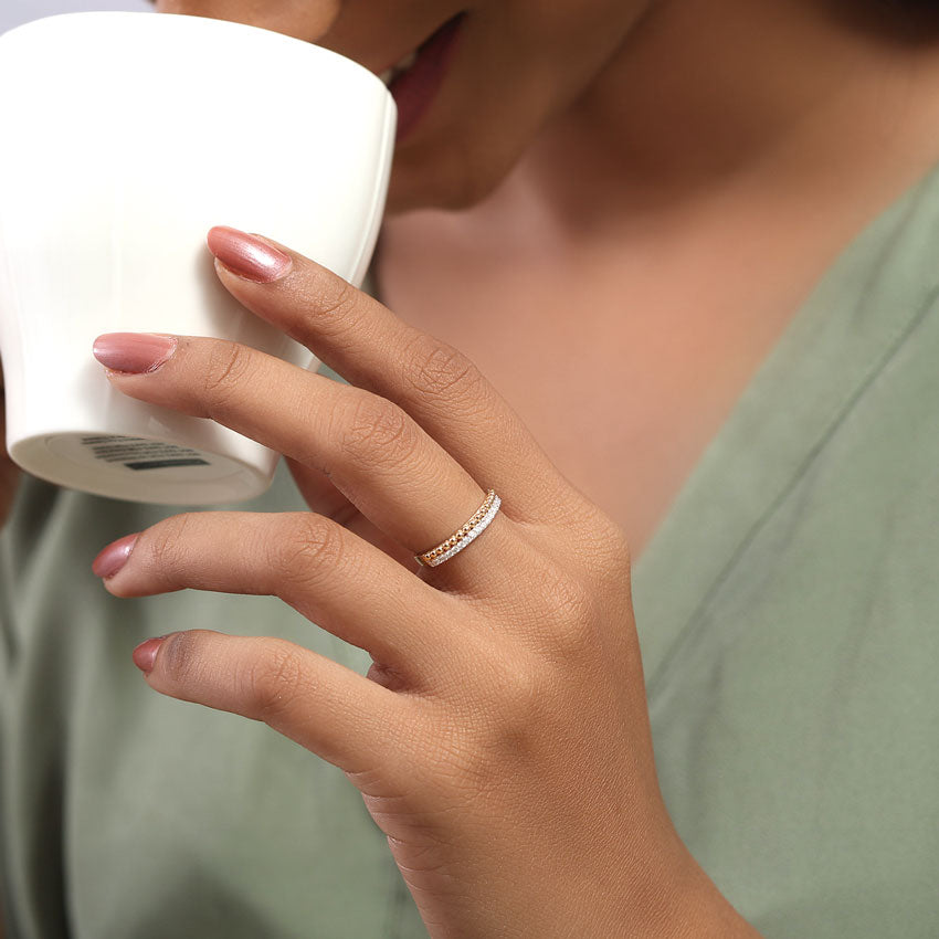 Delicate Brilliance Diamond Band