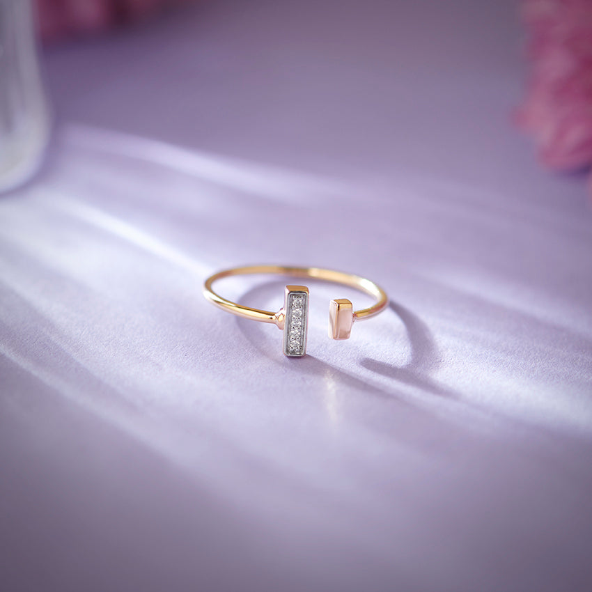 Elysian Twirl Diamond Ring