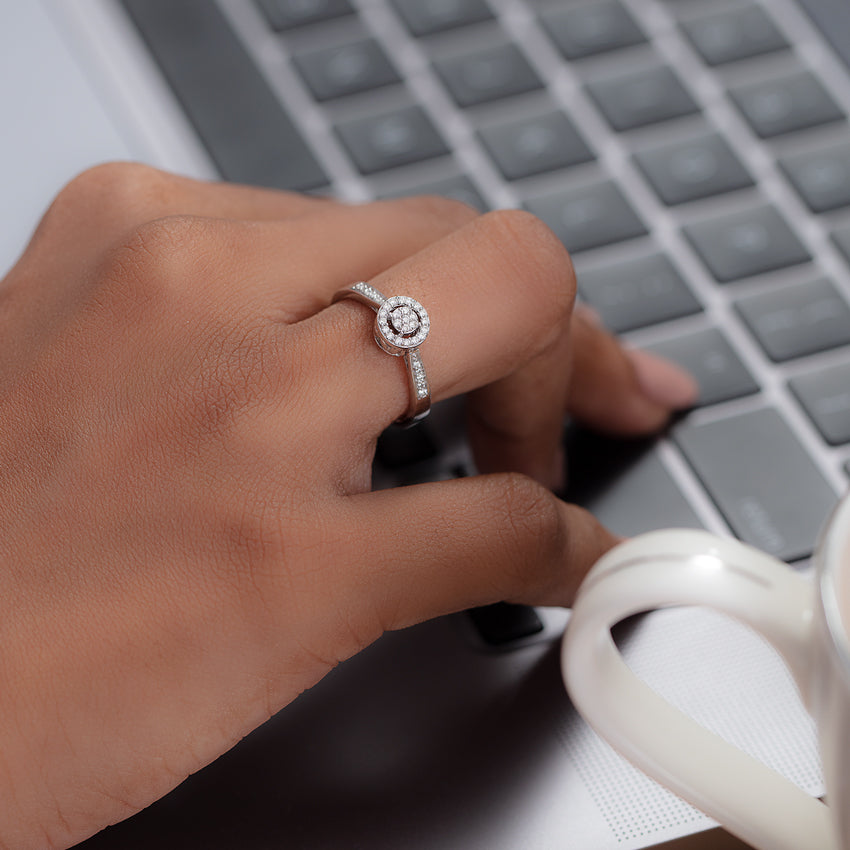 Royal Radiance Diamond Ring