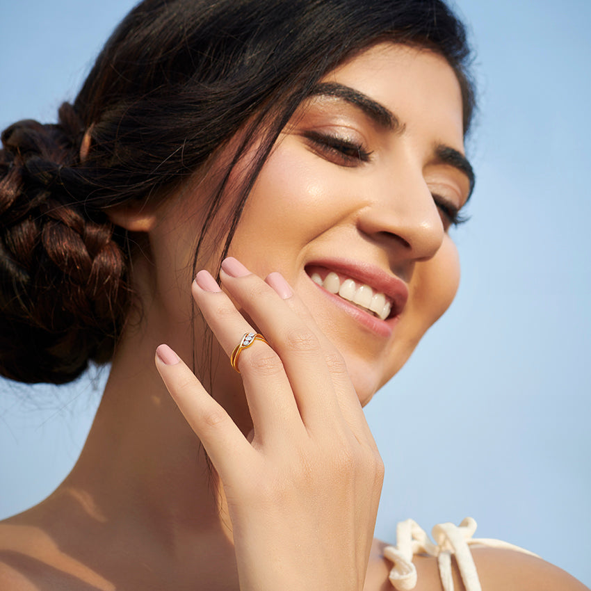 Triple Gleam Diamond Ring