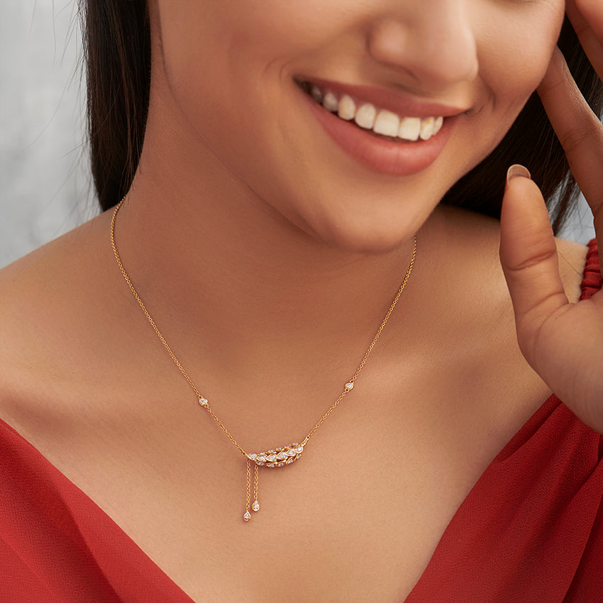 Serene Diamond Necklace