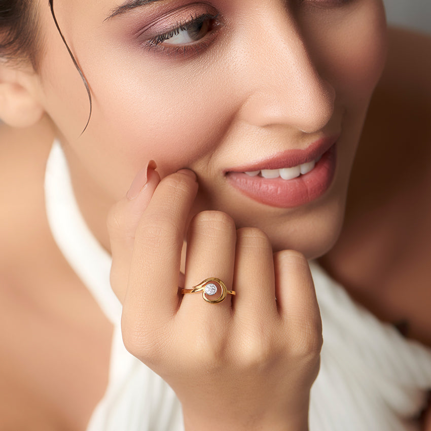 Regal Whirl Diamond Ring