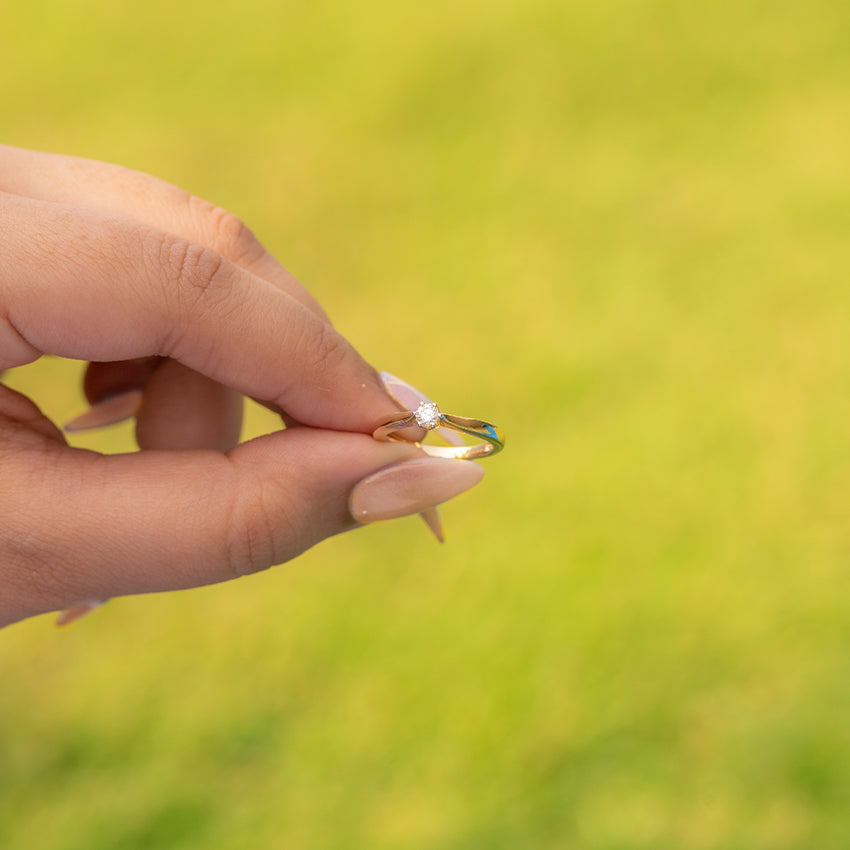 Blissful Gleam Diamond Ring