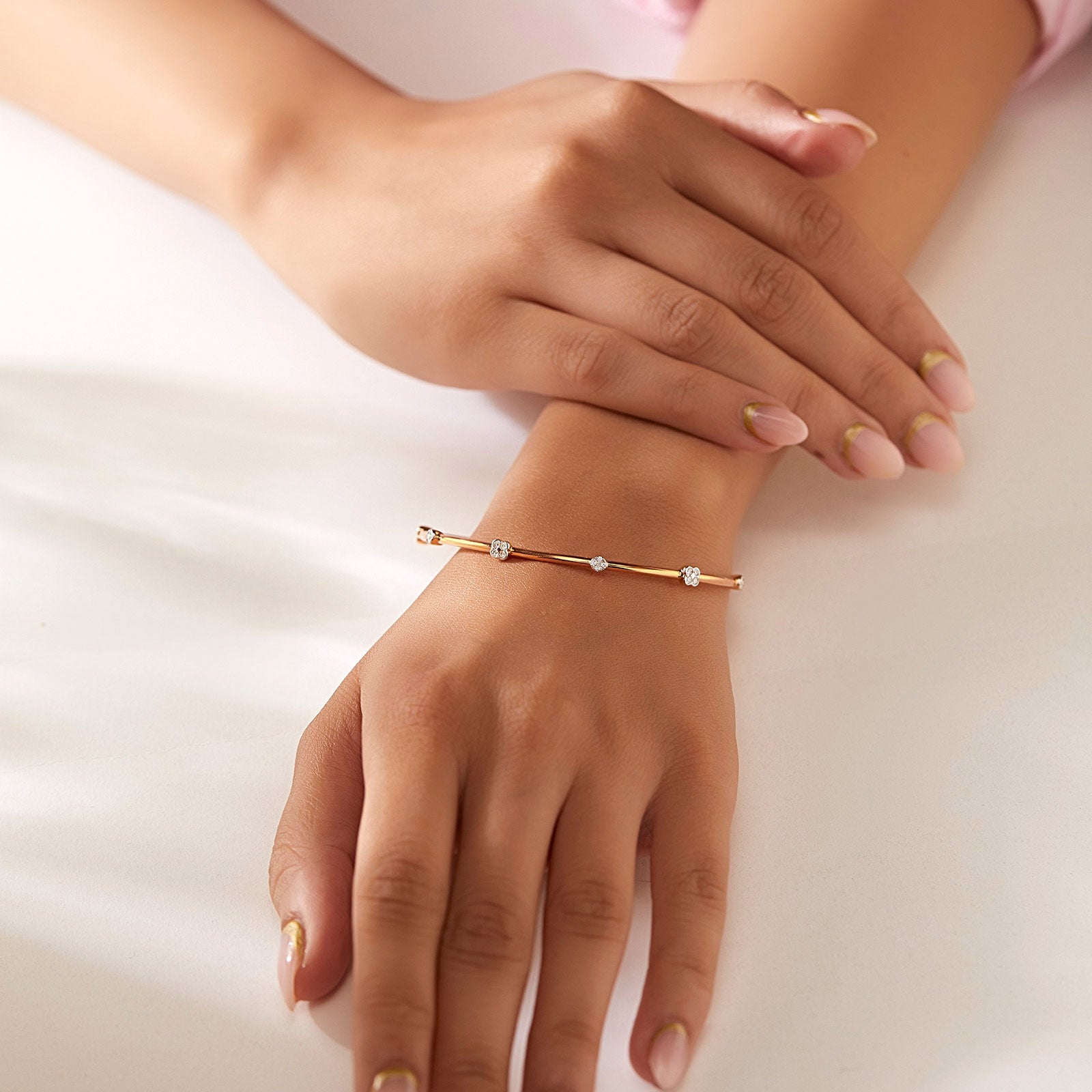 Rosetta Clover Diamond Bangle