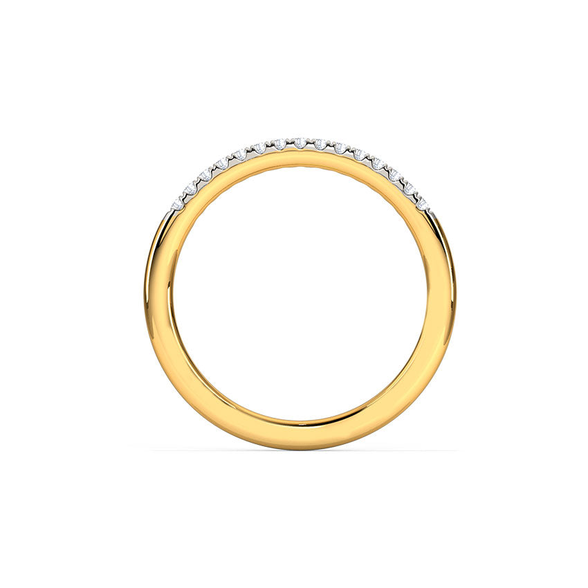 Lustrous Classic Diamond Band