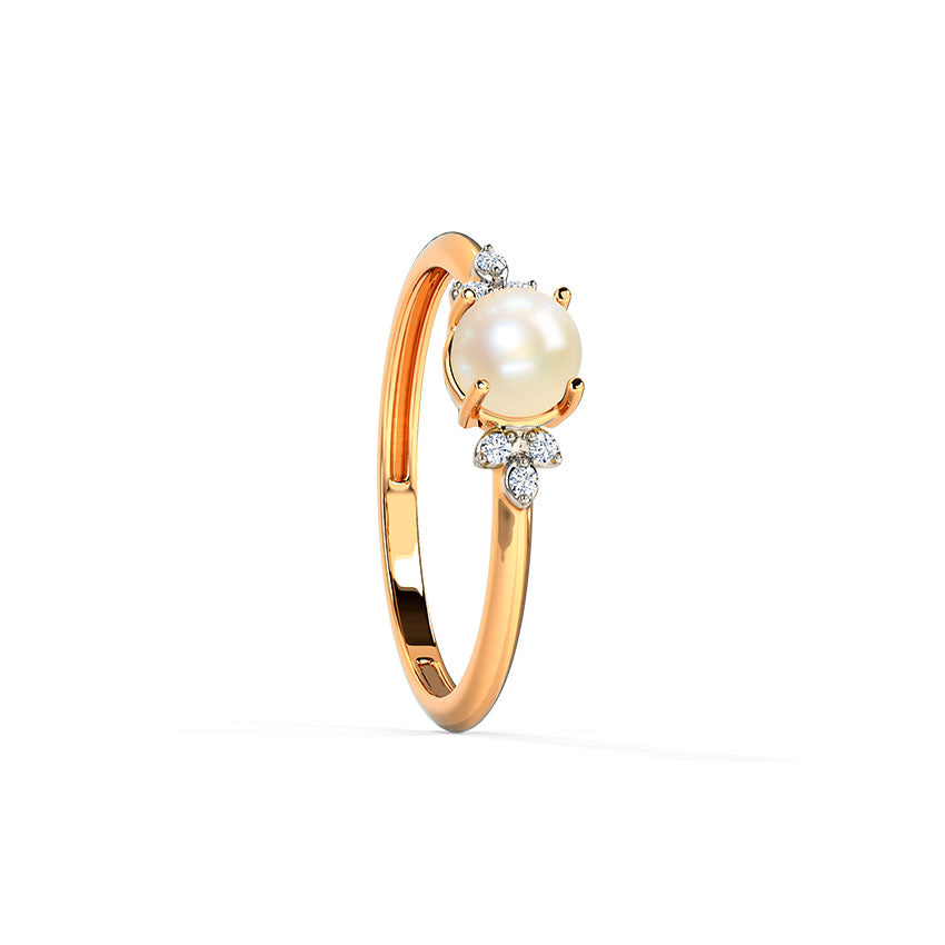 Luminous Pearl Diamond Ring