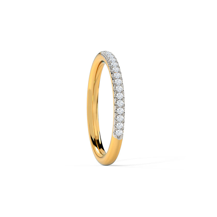 Lustrous Classic Diamond Band