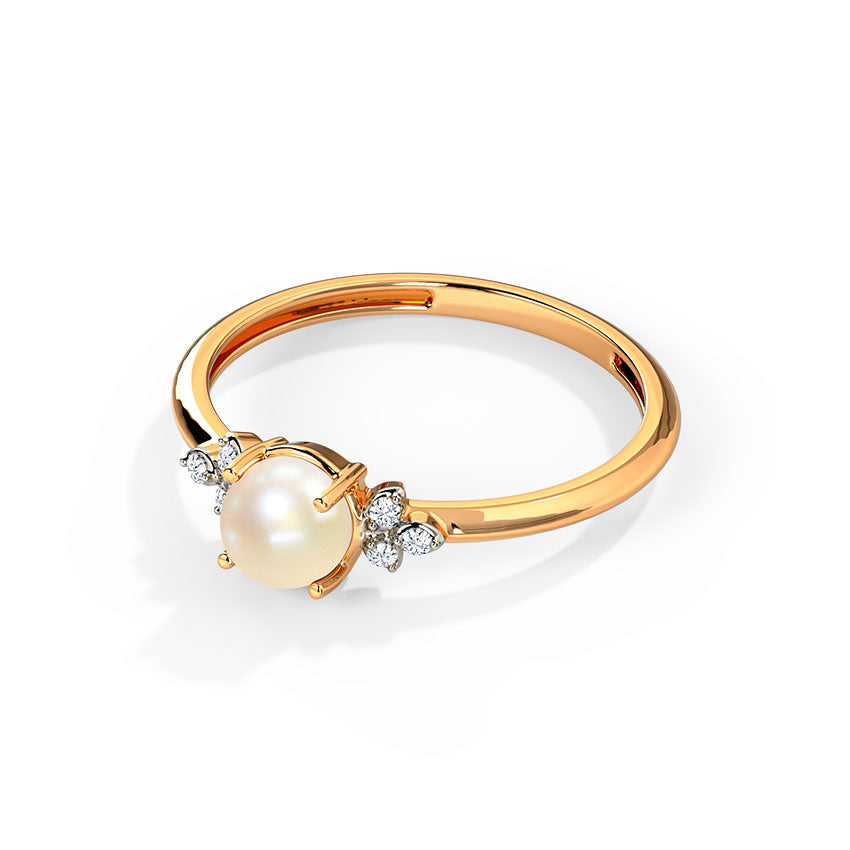 Luminous Pearl Diamond Ring