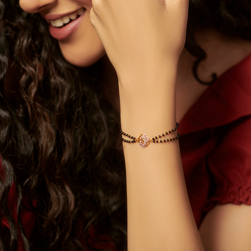 Samaira Diamond Mangalsutra Bracelet