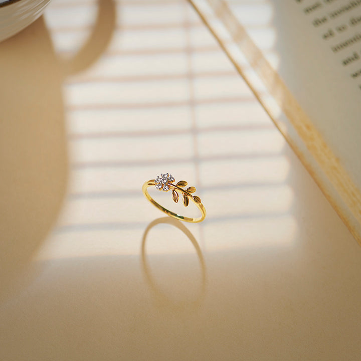 Petite Fern Diamond Ring