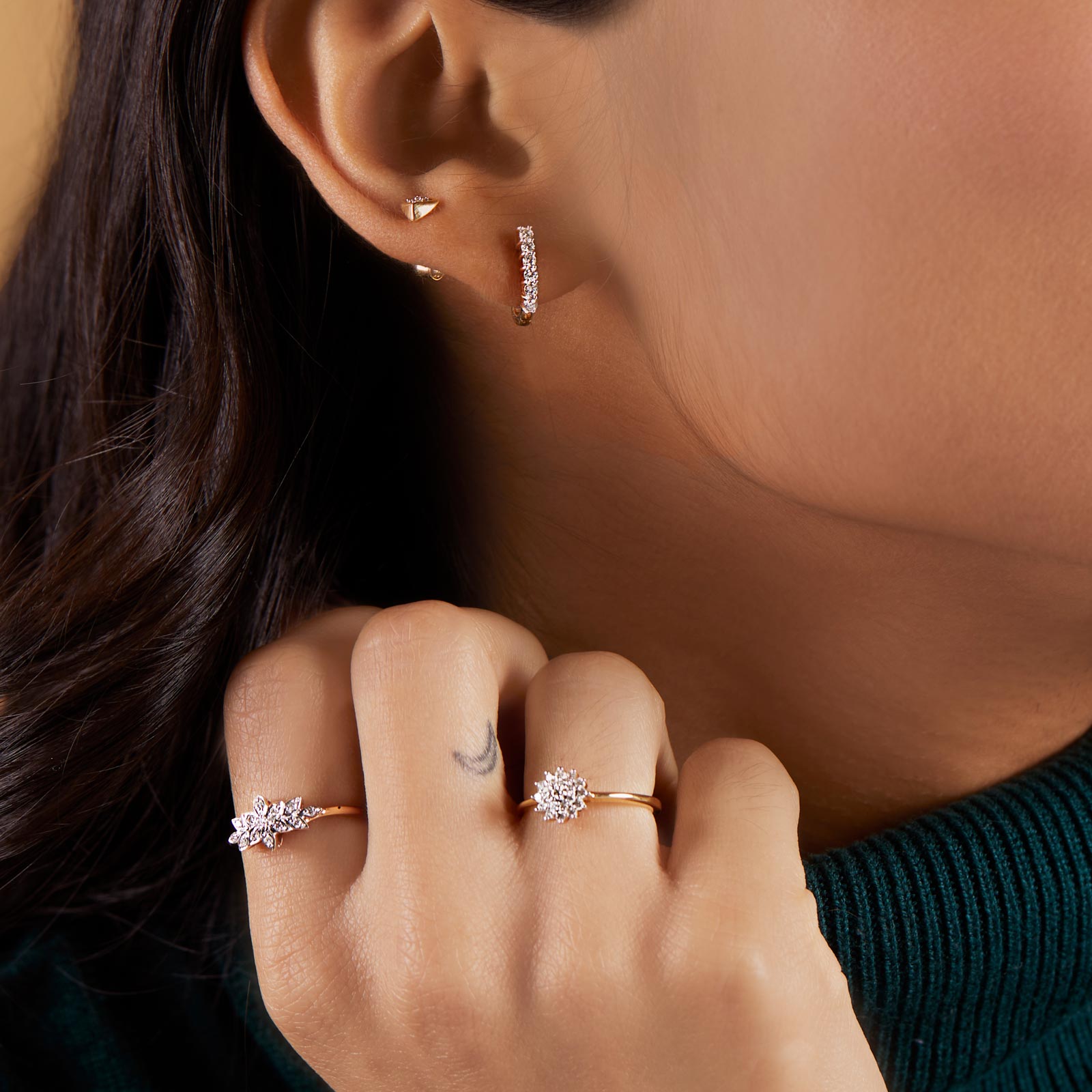 Aurora Glow Diamond Ring