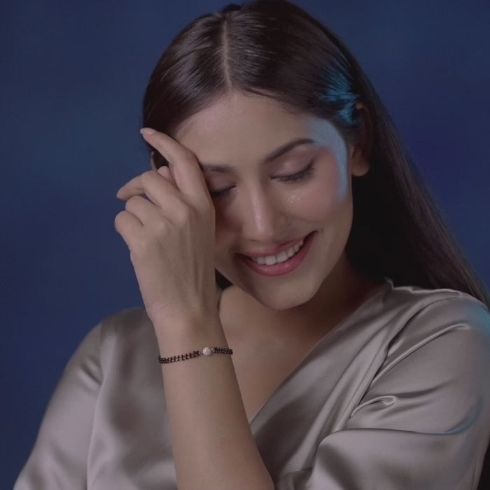 Riyana Diamond Mangalsutra Bracelet